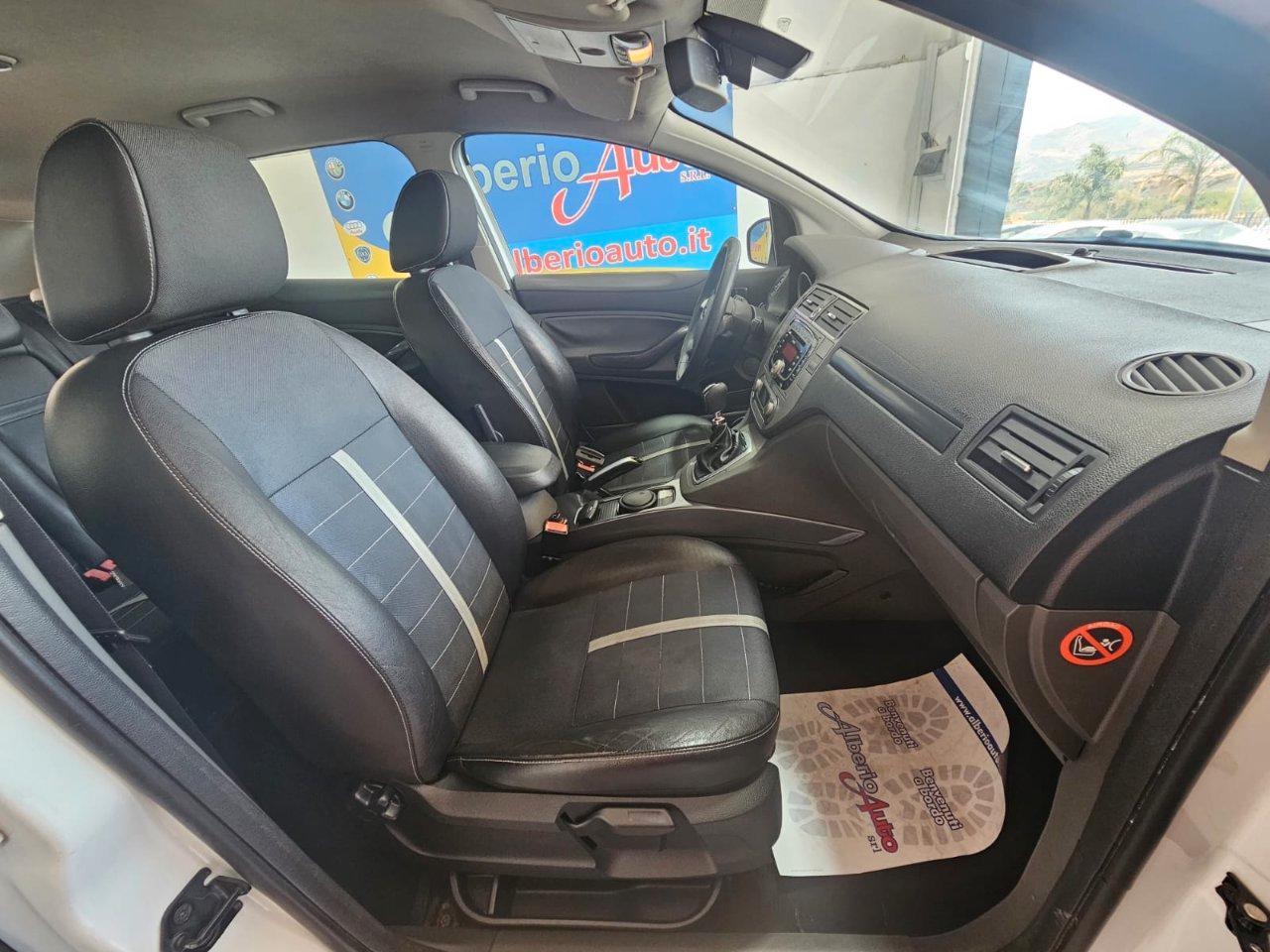 Ford Kuga 2.0 tdci + 4wd 136cv dpf *OFFERTA DEL MESE*