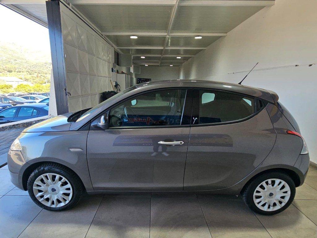 Lancia Ypsilon 1.3 MJT 16V 95 CV 5 porte S&S Silver