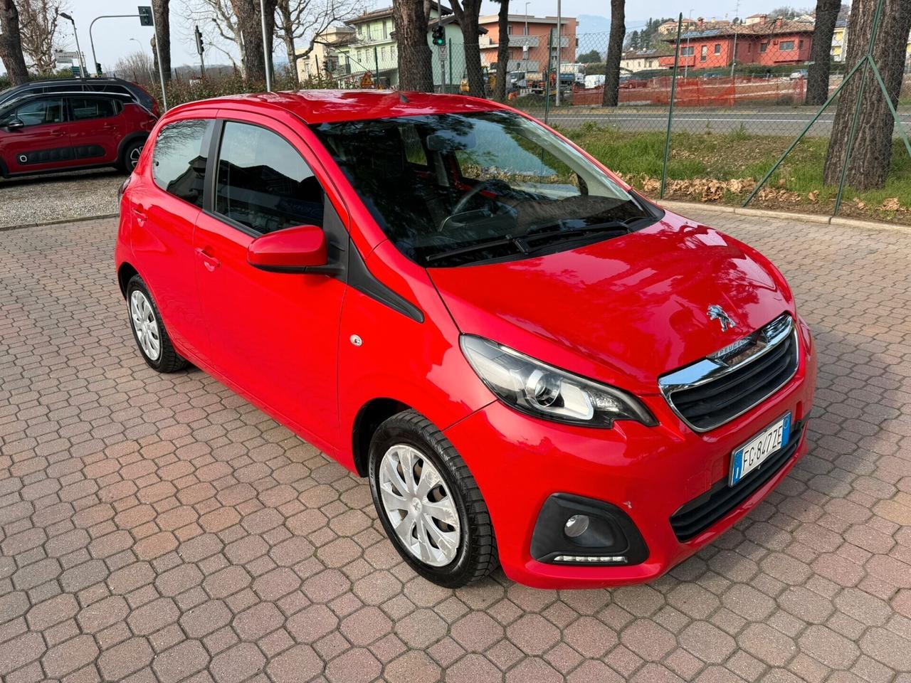 Peugeot 108 VTi 68 5 porte Allure