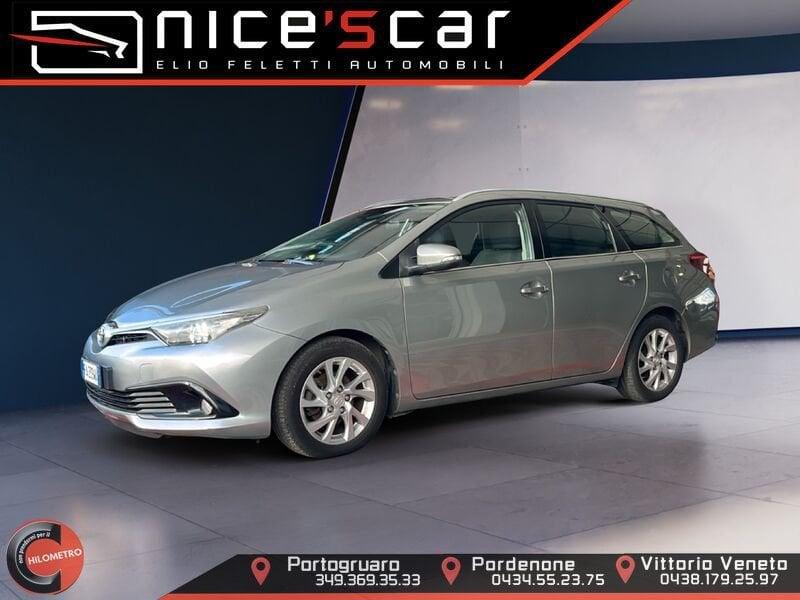 Toyota Auris Touring Sports 1.6 D-4D Business