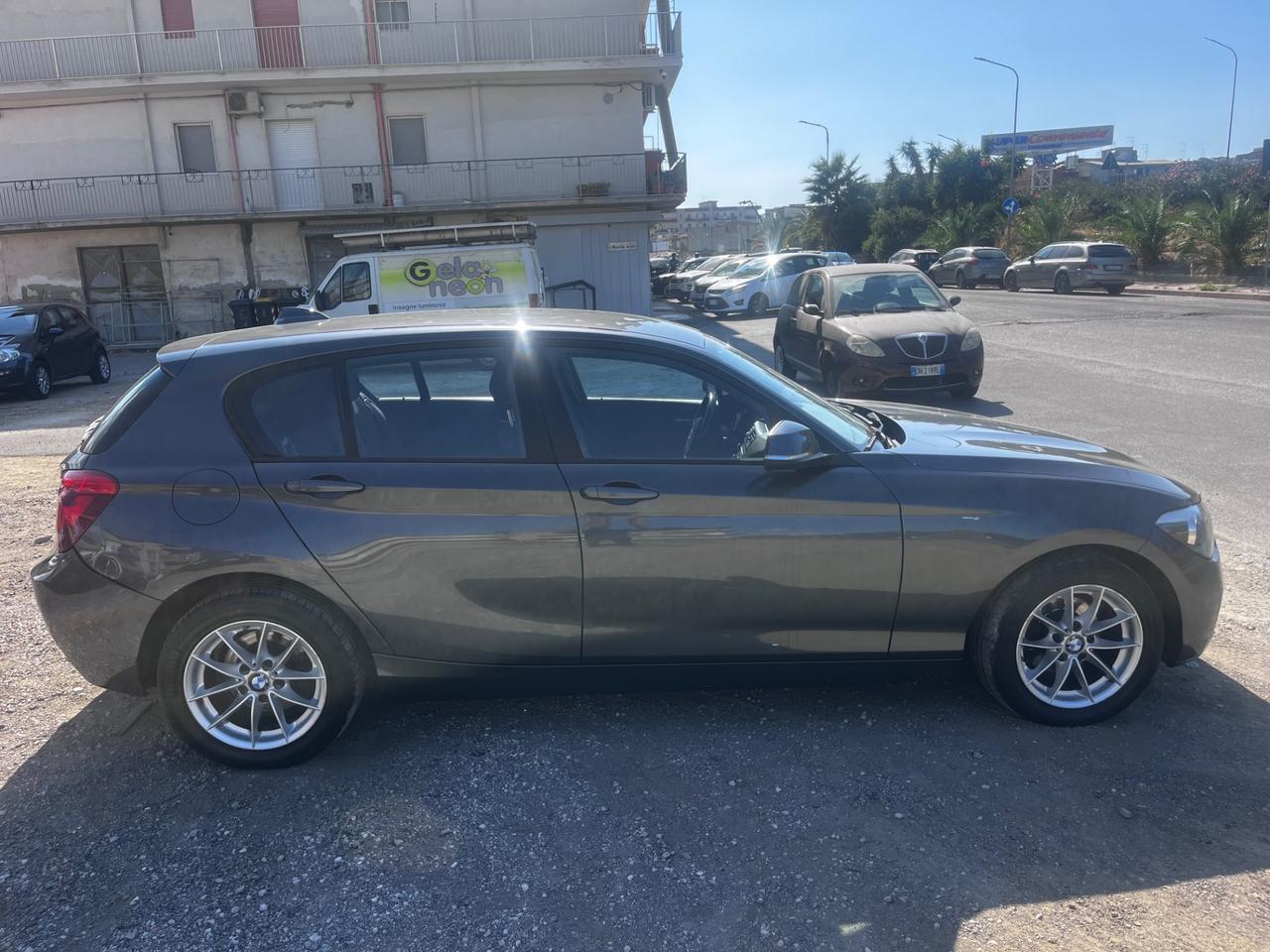 BMW 116d 115cv 2014 Manuale navigatore
