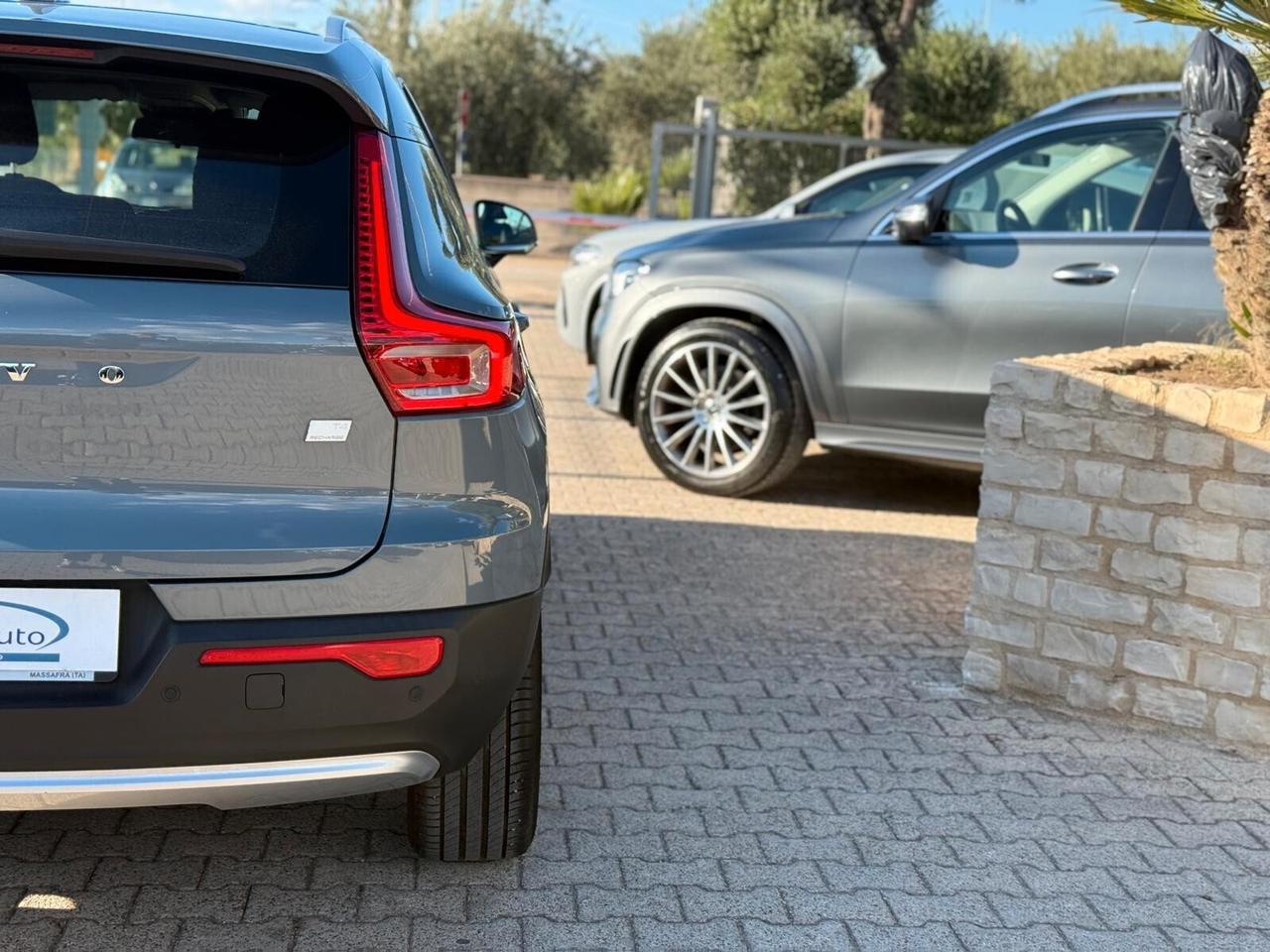 Volvo XC40 T4 Recharge Plug-in Hybrid 211cv Essential