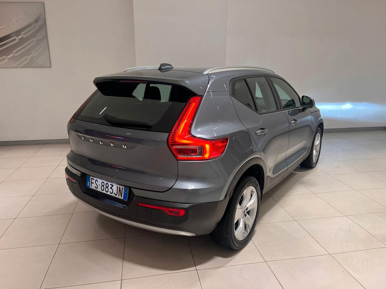 Volvo XC40 D4 AWD Geartronic Momentum