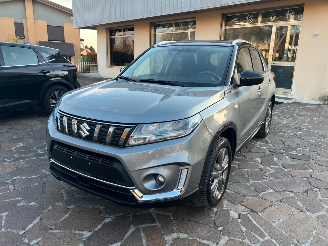 Suzuki Vitara 1.4 Hybrid Cool