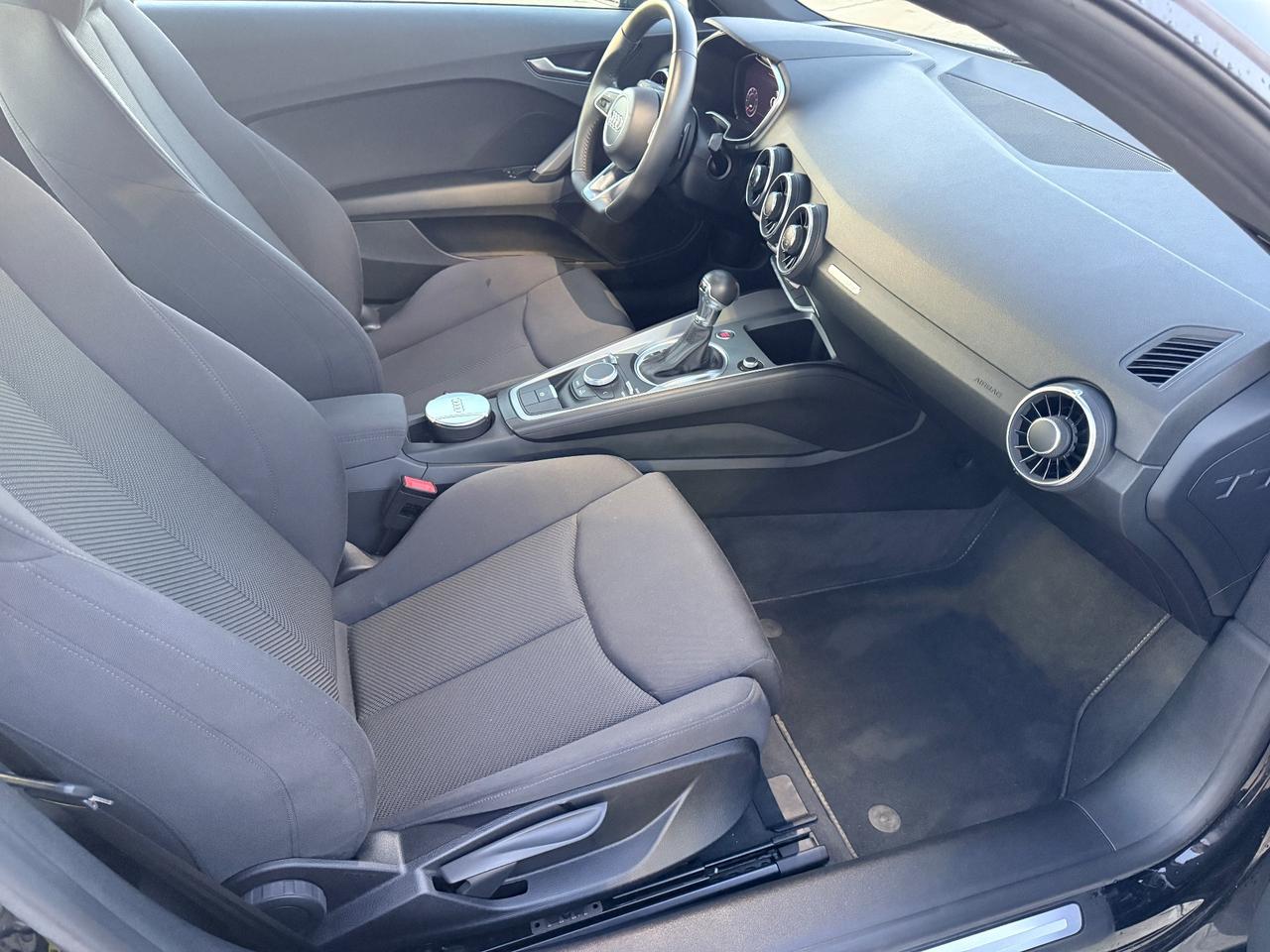 Audi TT 40TFSI S-TRONIC “UNIC.PROP” “28.000km”