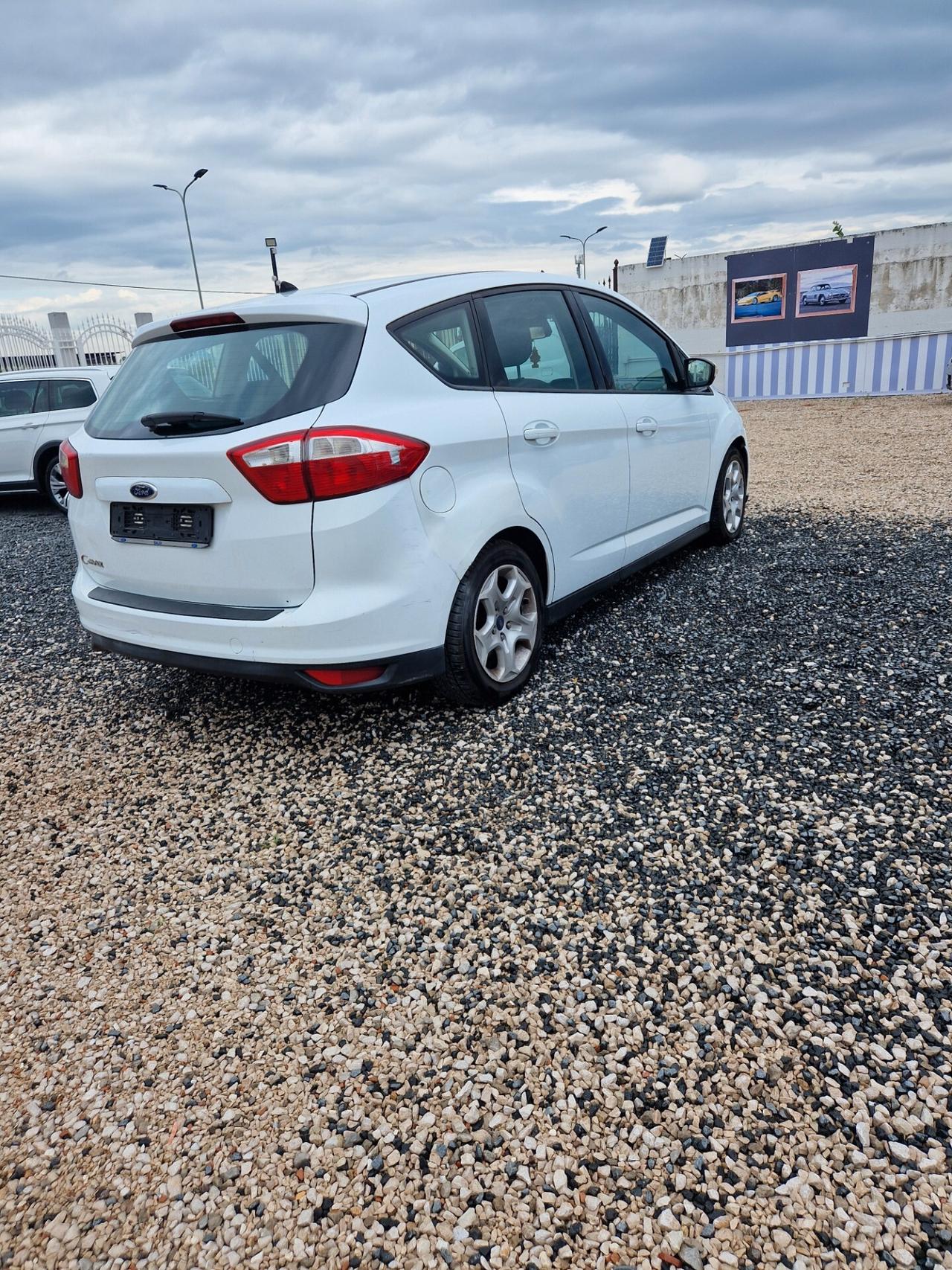 Ford C-Max 1.6 120CV GPL Titanium