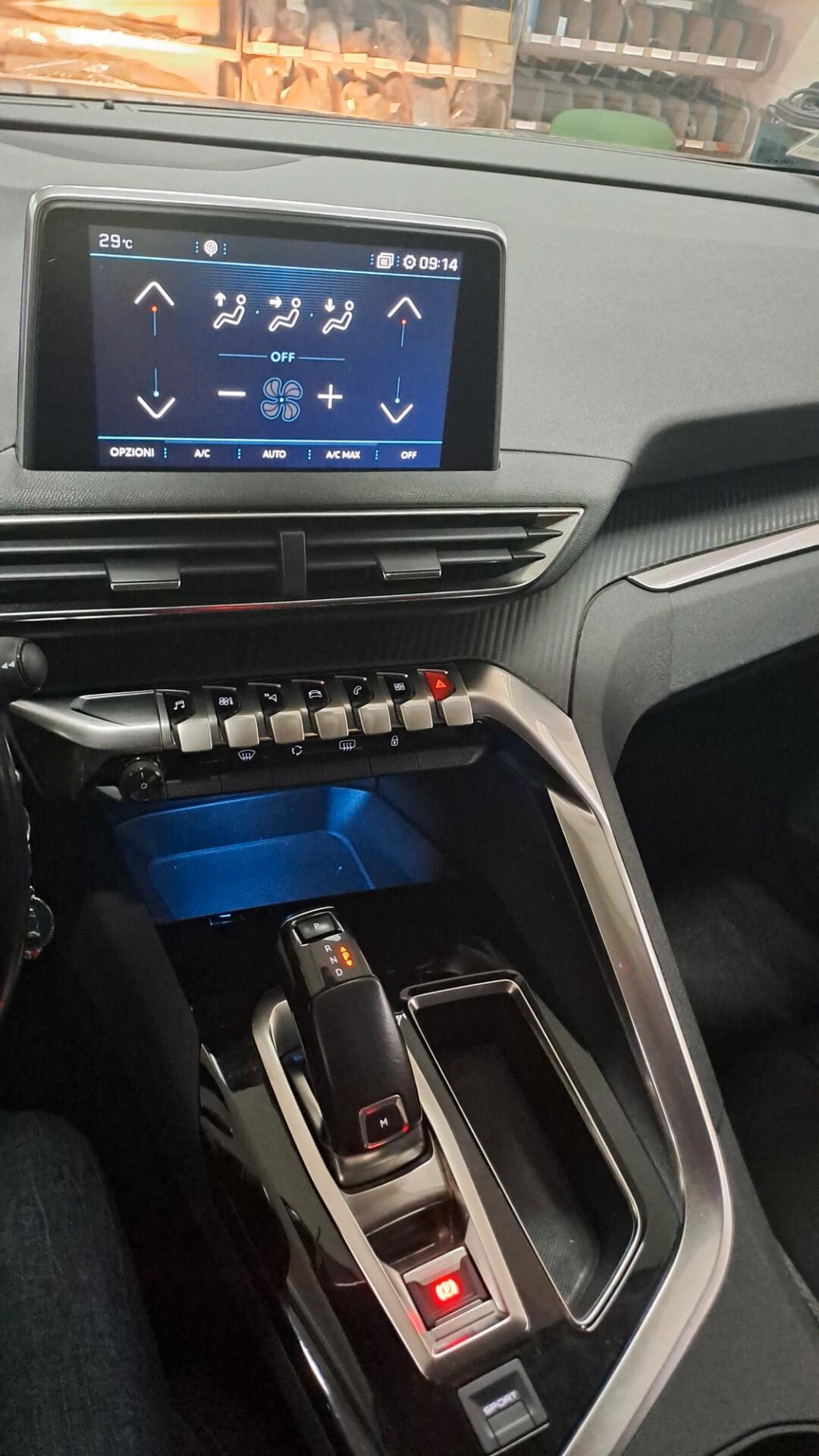 Peugeot 3008 BlueHDi 130cv EAT8 Allure AUTOMATICA
