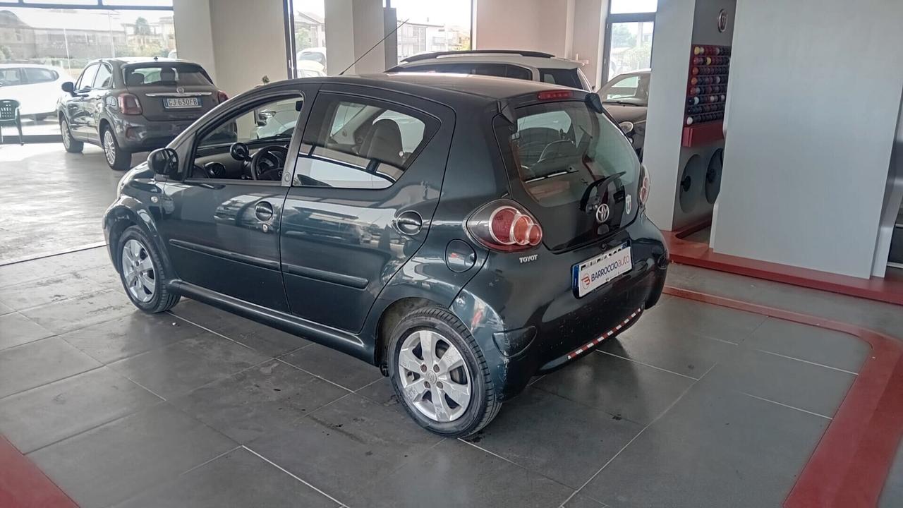 Toyota Aygo 1.0 12V VVT-i 5 porte