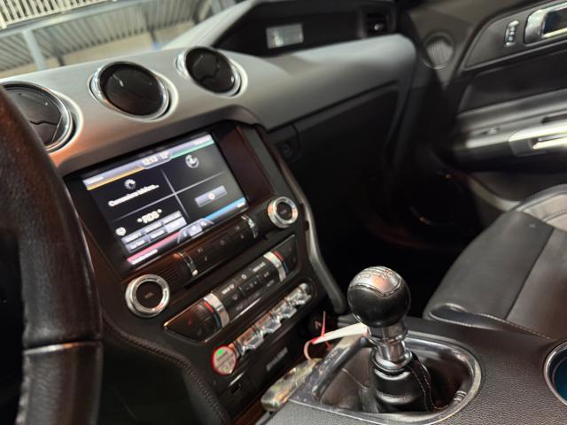 FORD Mustang EUROPEA NO SINISTRI MANUALE