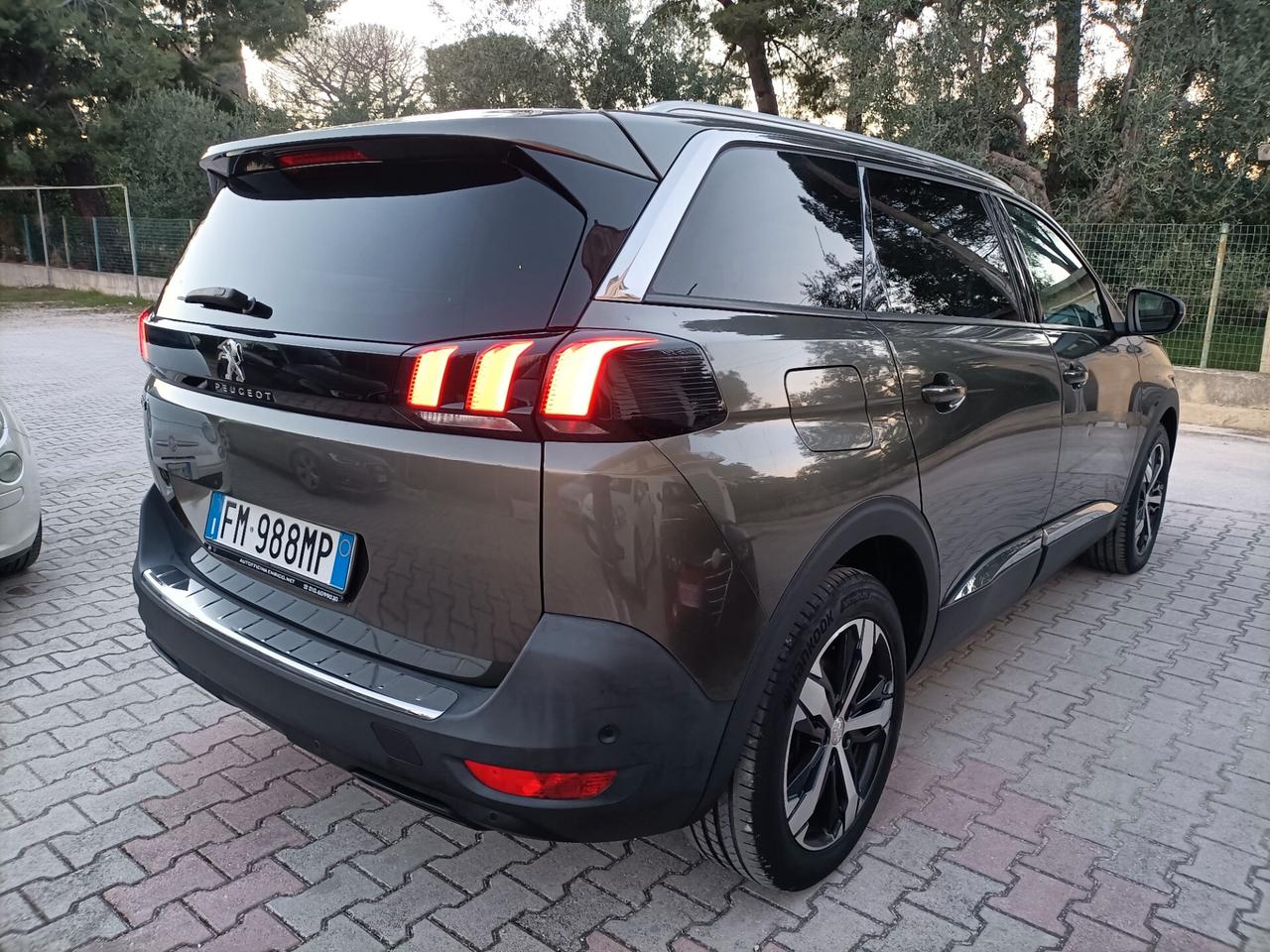Peugeot 5008 BlueHDi 120 S&S Allure 7 posti