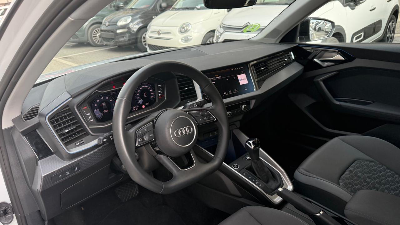Audi A1 SPB 30 TFSI S line edition LED NAVI KAMERA CAR PLAY PDC BLUETOOTH CERCHI 18
