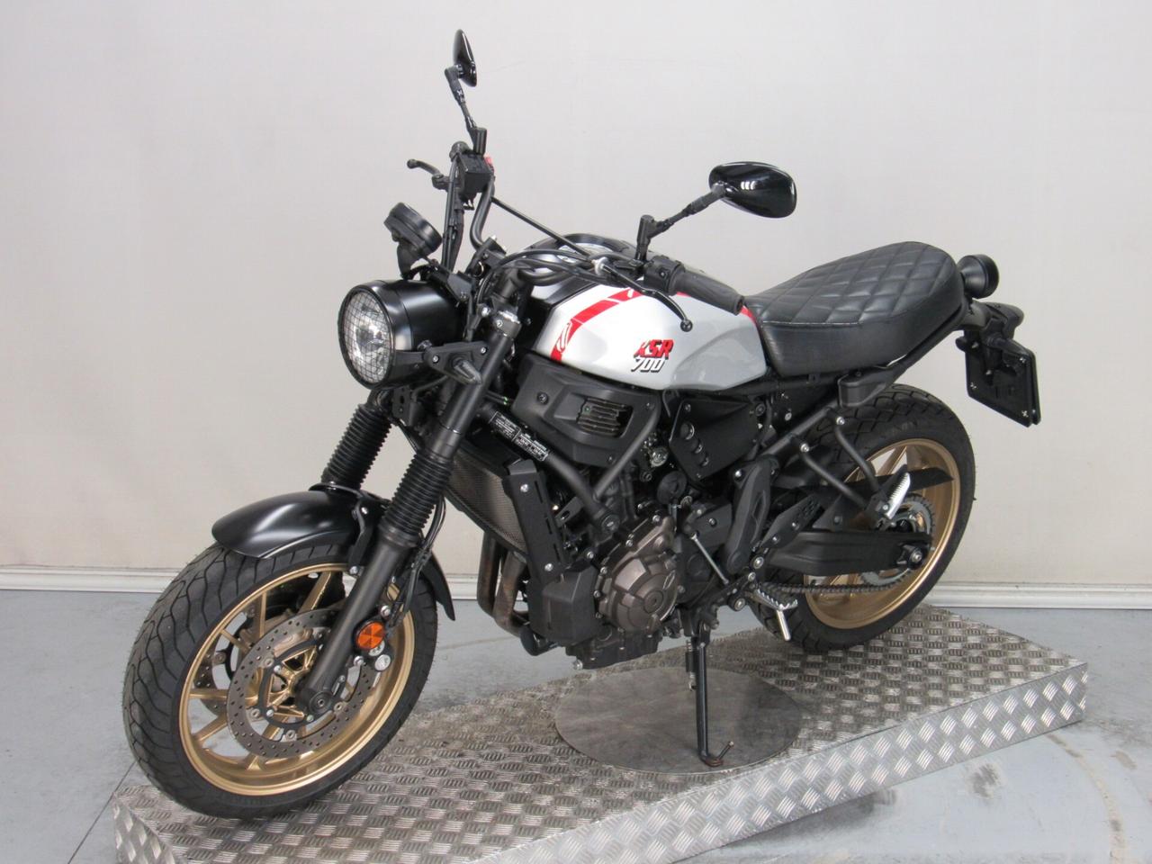 Yamaha XSR 700 ABS X-TRIBUTE SCARICO CARBON
