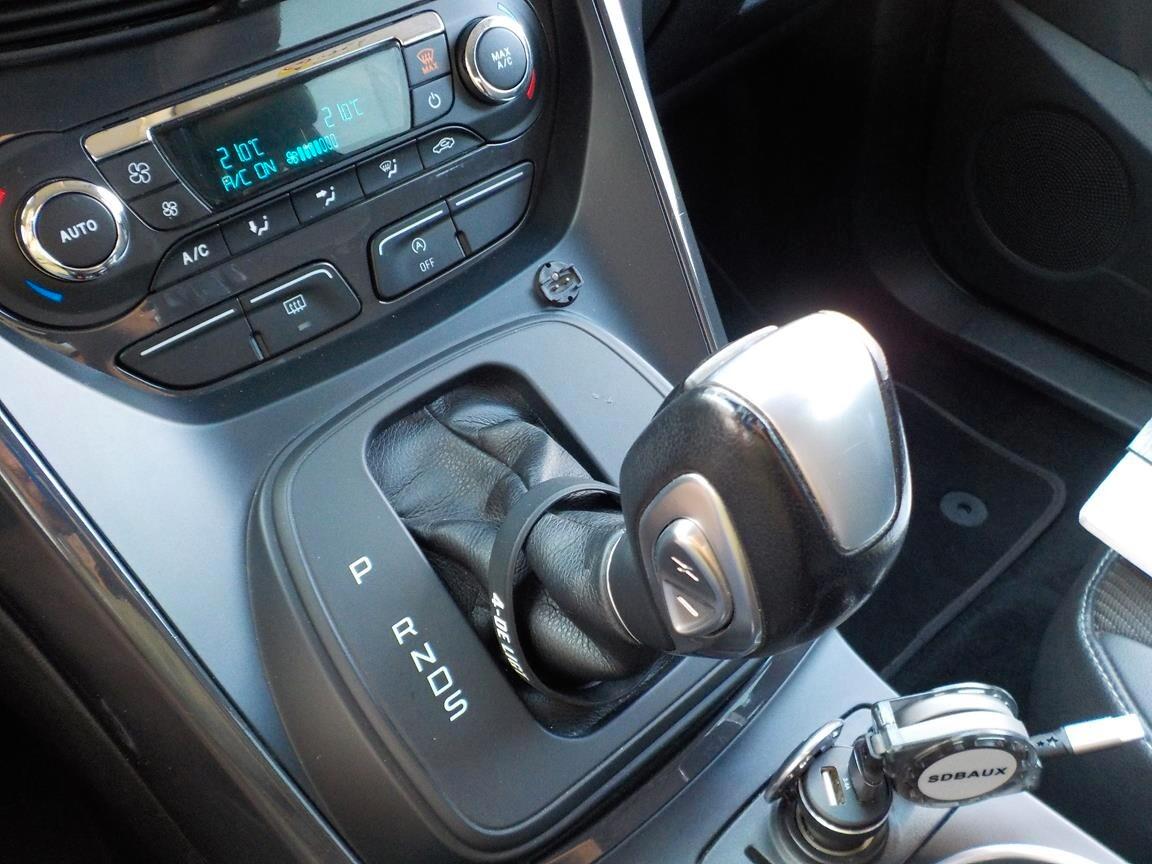 Ford Kuga 2.0 TDCI 150 CV S&S 4WD Powershift Titanium