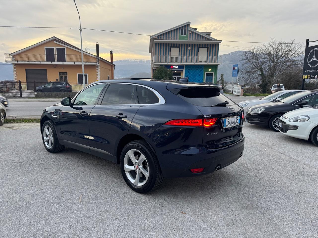 Jaguar F-Pace 2.5 D 240 CV AWD aut. Portfolio garanzia