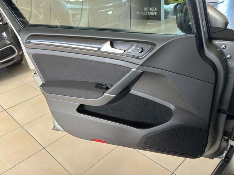 Volkswagen Golf 1.4 TGI Highline BlueMotion