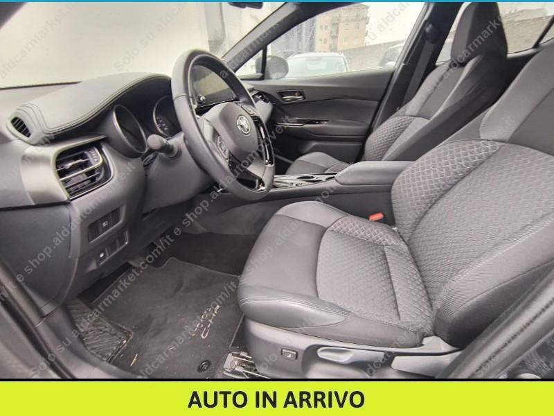Toyota C-HR 2.0 Hybrid More Business E-CVT