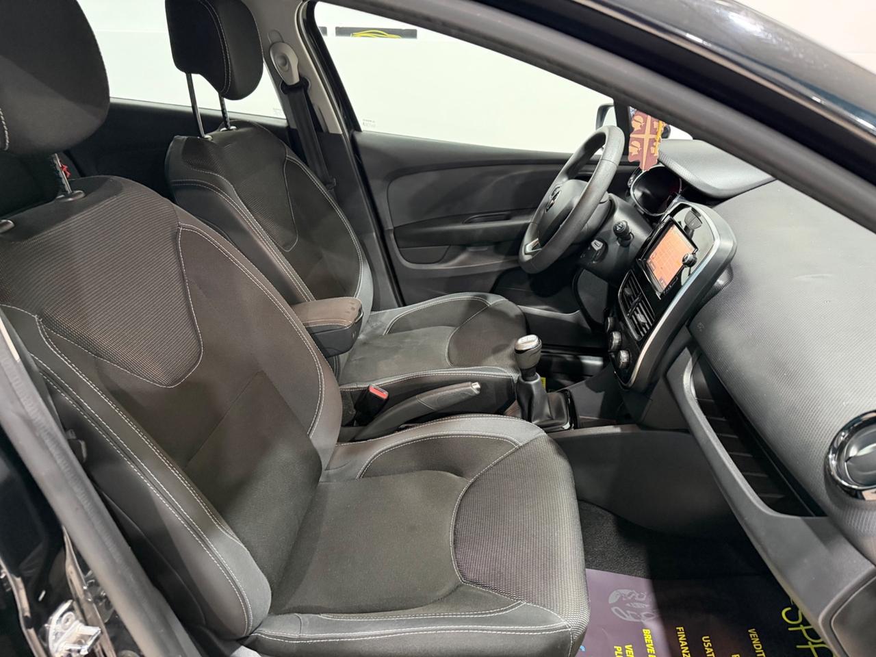 RENAULT CLIO SPORTER 2017 DIESEL