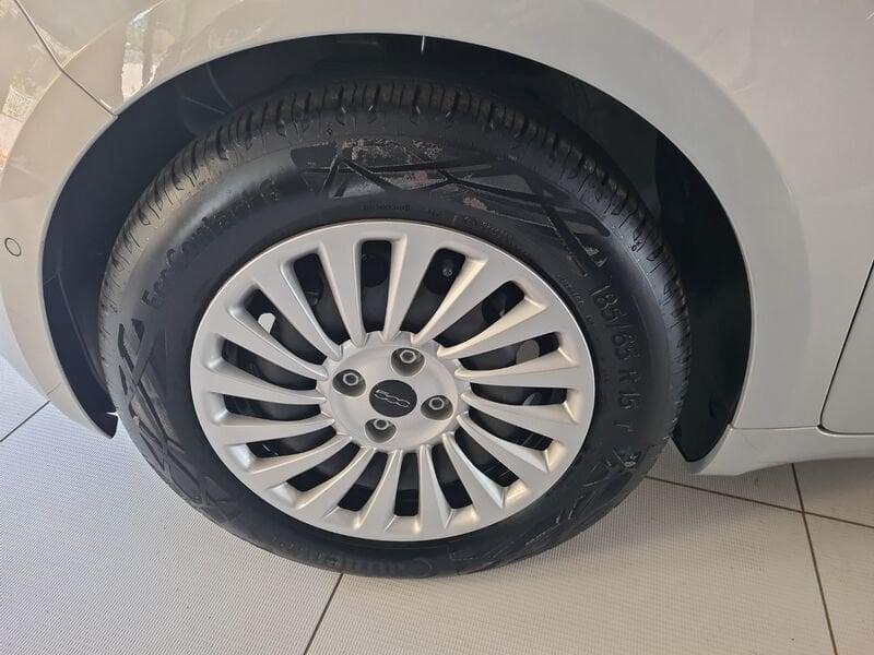 FIAT 500 500e 23,65 kWh Pack Tech