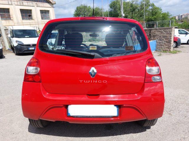 RENAULT Twingo 1.2