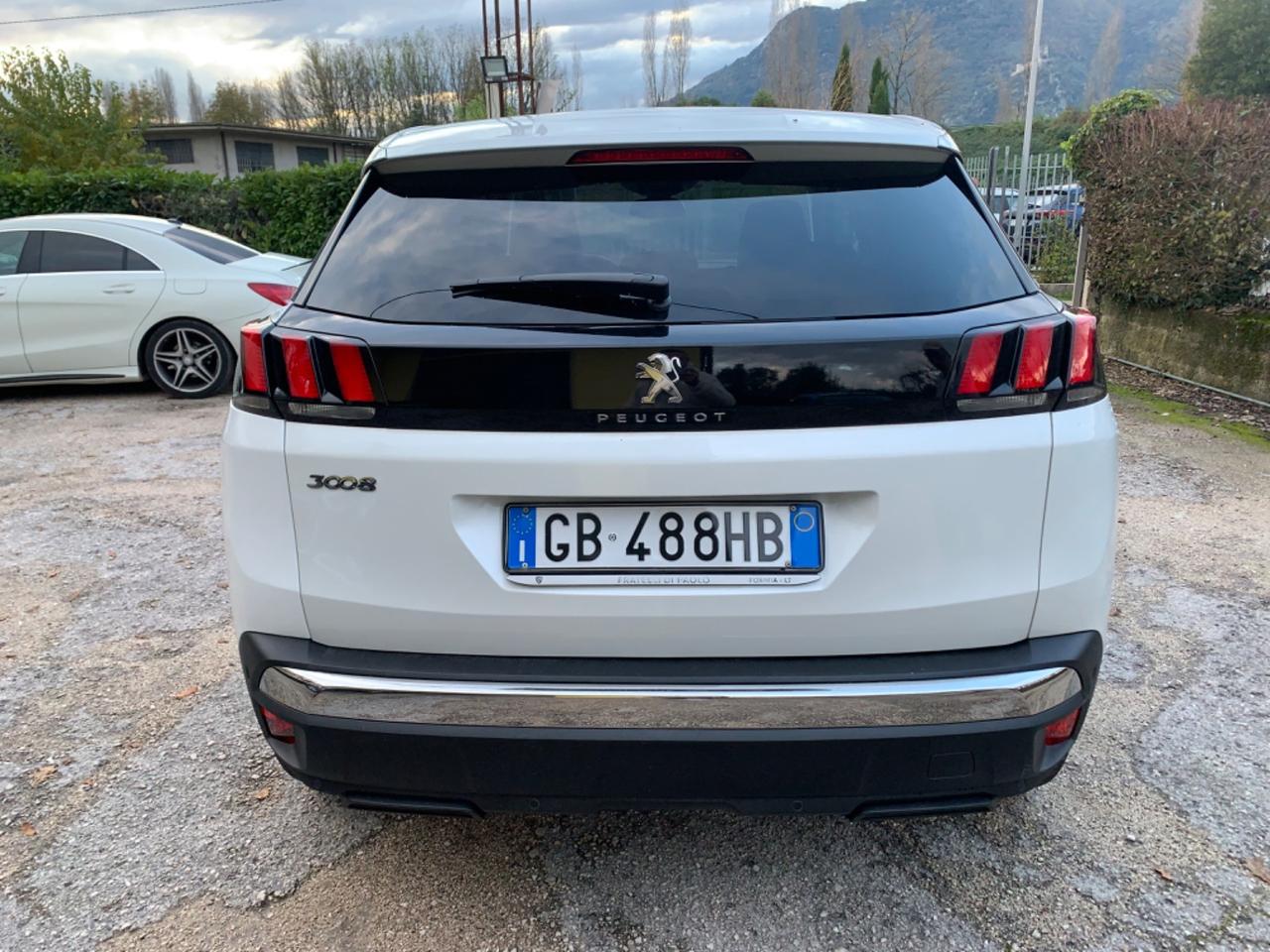 Peugeot 3008 BlueHDi 130 S&S EAT8 Allure