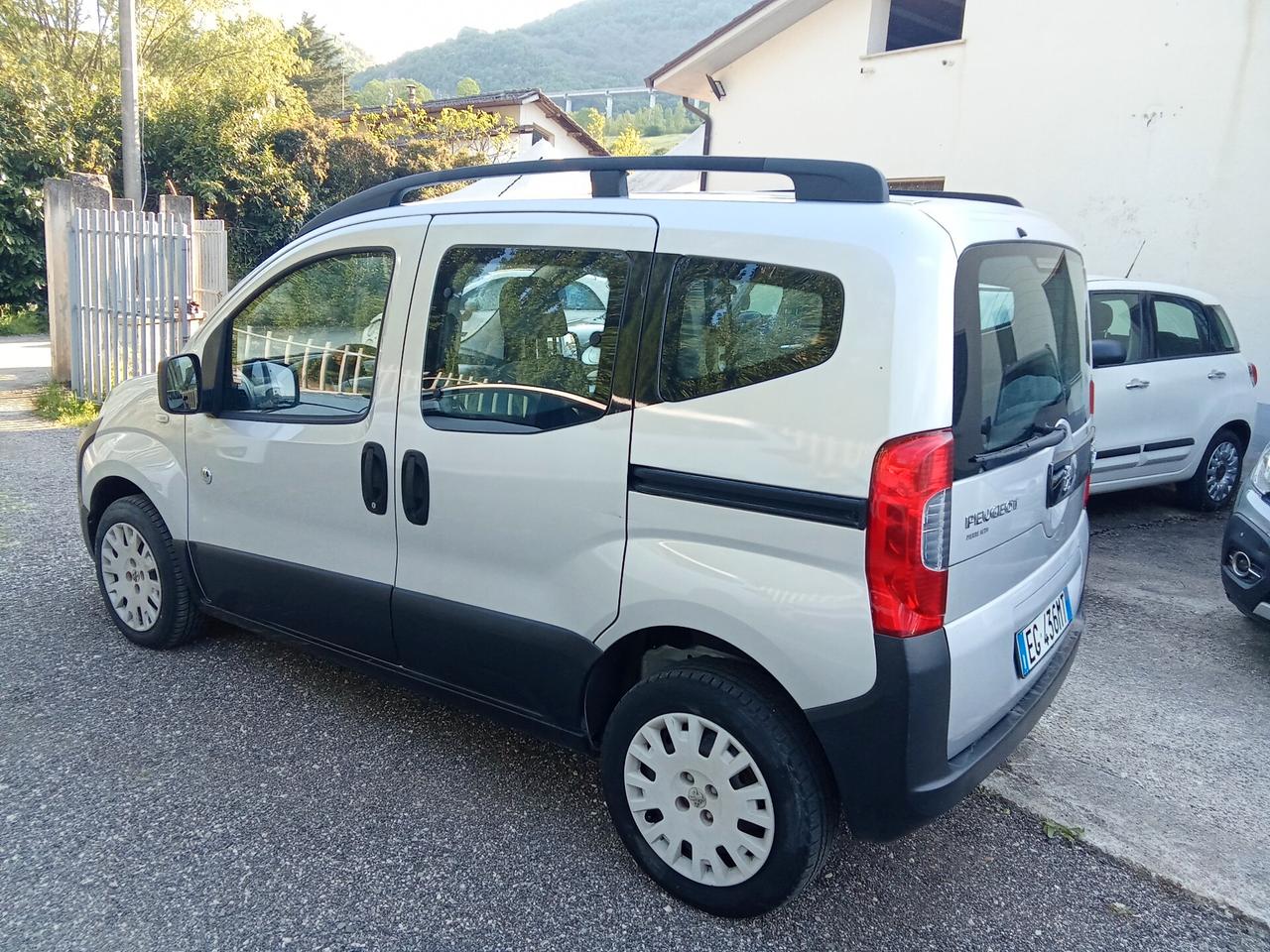 Peugeot Bipper 1.3 HDi 75 FAP Outdoor 011