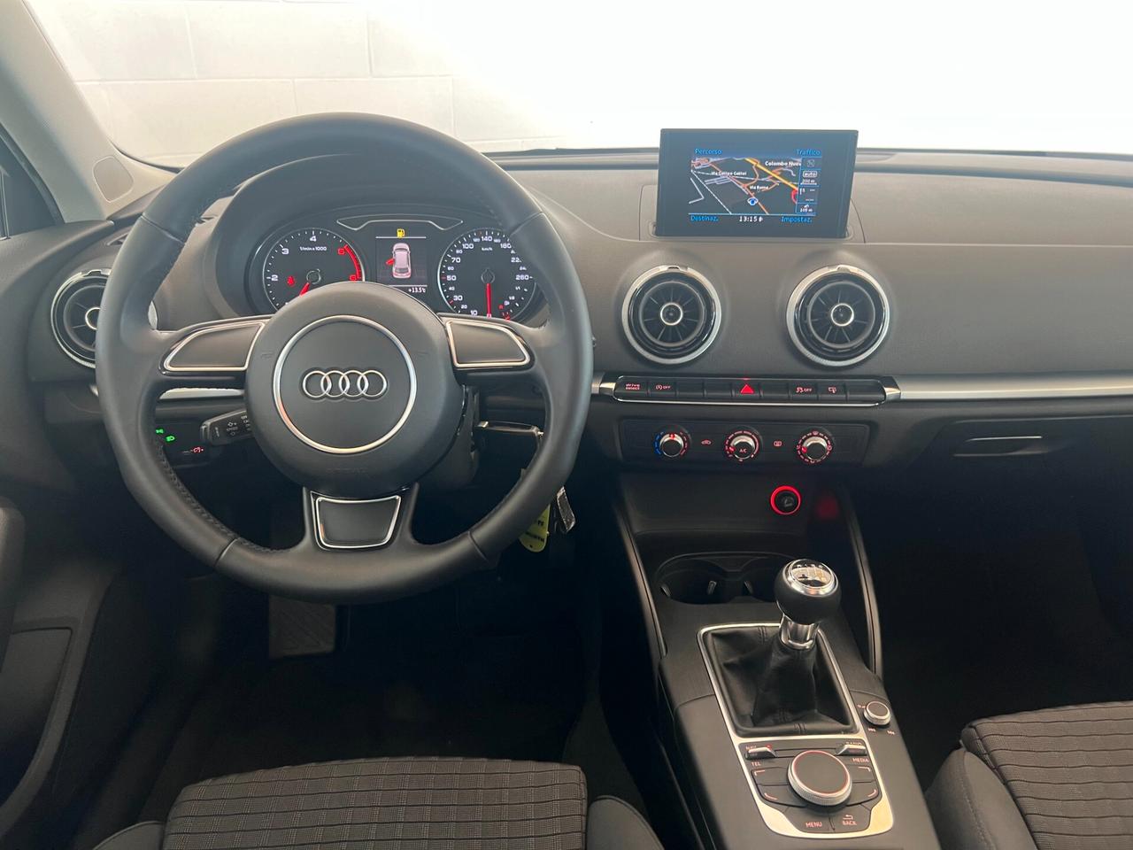 Audi A3 SPB 1.6 TDI Ambiente TUTTA TAGLIANDATA AUDI OK NEOPATENTATI