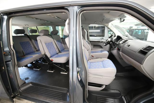 VOLKSWAGEN Caravelle 2.5 TDI/131cv PL 7Posti Full Full