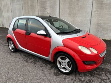 Smart ForFour 1.5 cdi 68CV NEOPATENTATI
