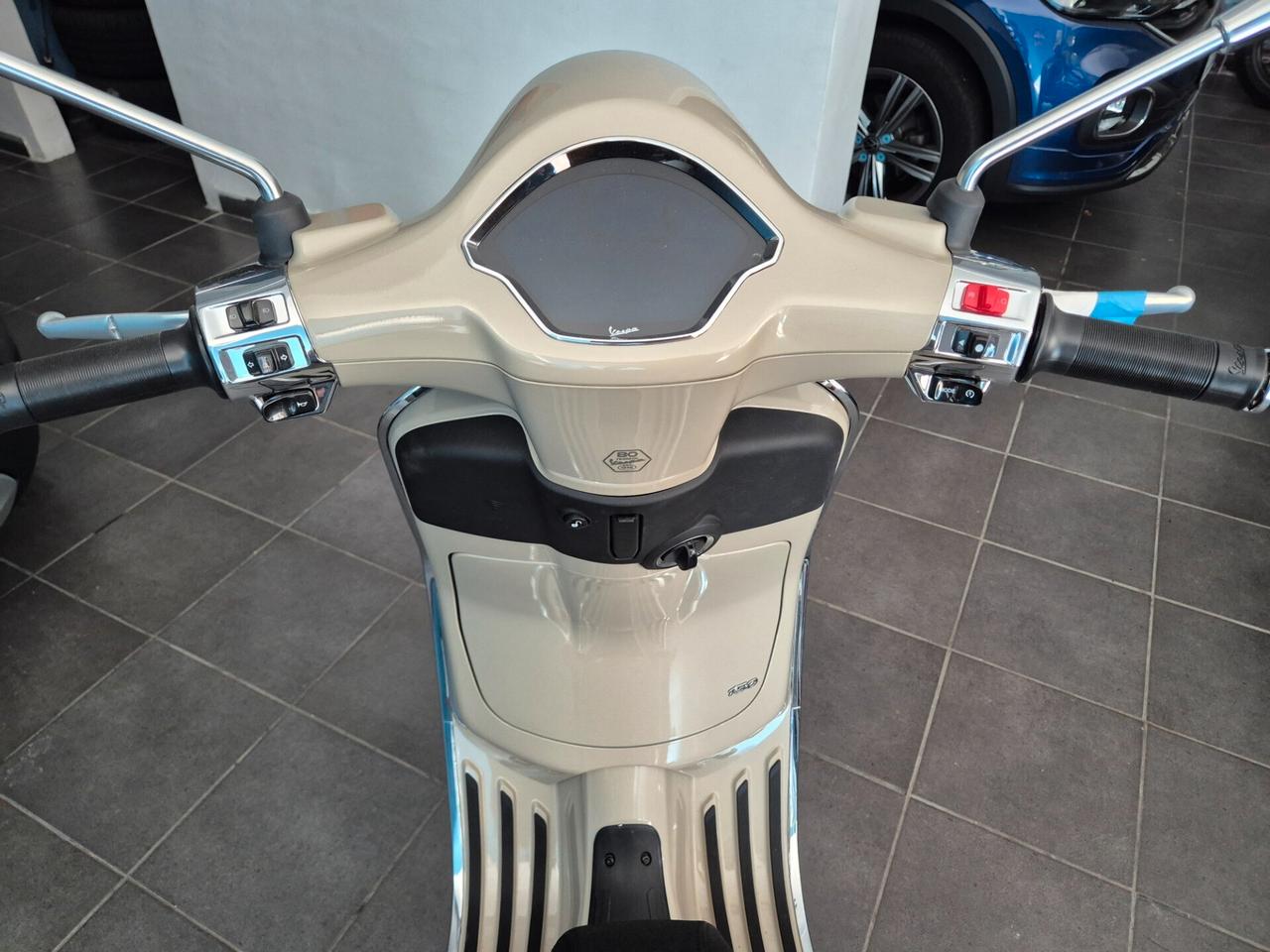 Vespa primavera