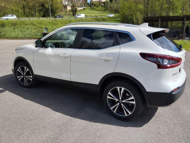 NISSAN Qashqai N-Connecta 1.3 DIG-T