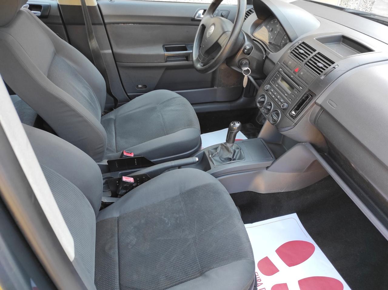 Volkswagen Polo 1.4/69CV TDI 5p. Sportiline