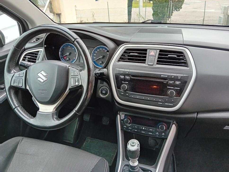 Suzuki S-Cross 1.6 DDiS 4WD All Grip Style