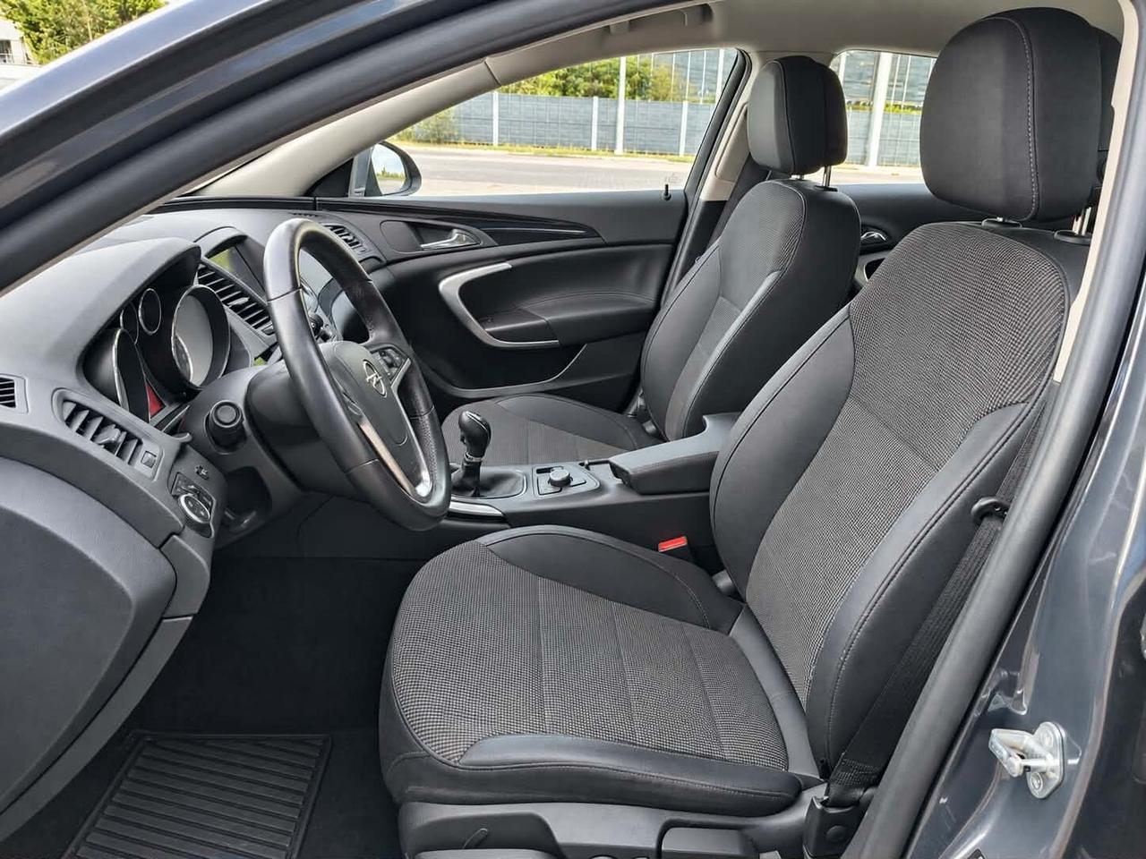 Opel Insignia 2.0 CDTI 160CV - UNICO PROPRIETARIO - NUOVA