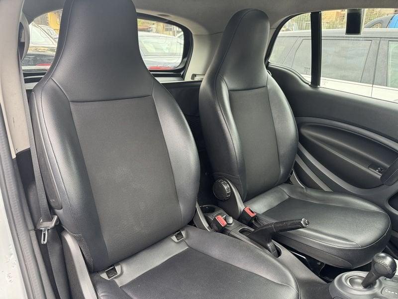 smart fortwo 70 1.0 52kW youngster