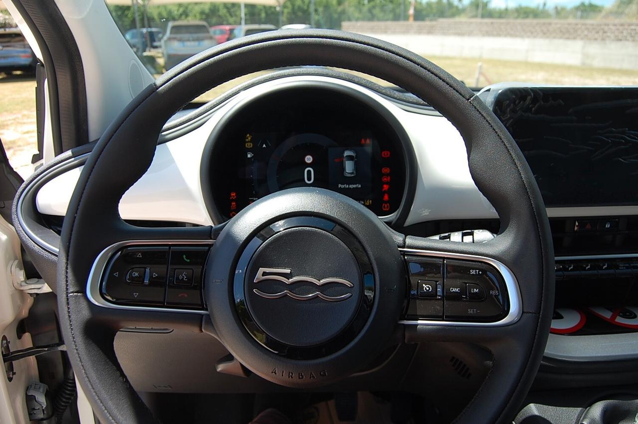 Fiat 500 Berlina Hybrid Torino