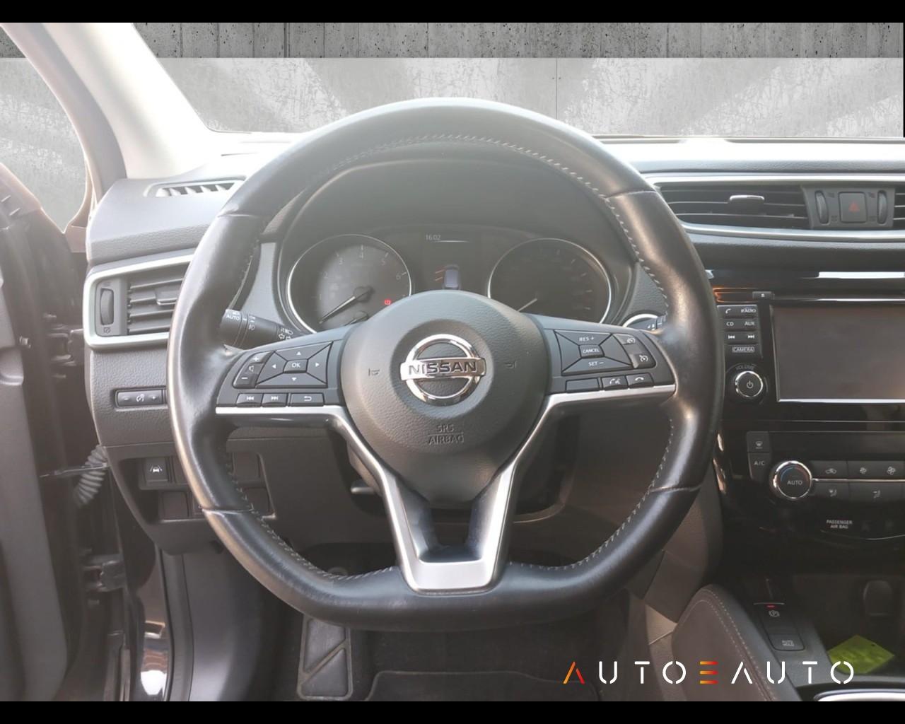 NISSAN QASHQAI 1.2 DIG-T N-CONNECTA 115CV