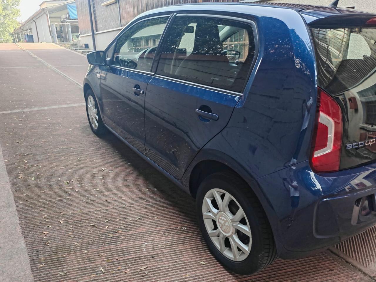 Volkswagen up! 1.0 5p. eco move up! BlueMotion Technology