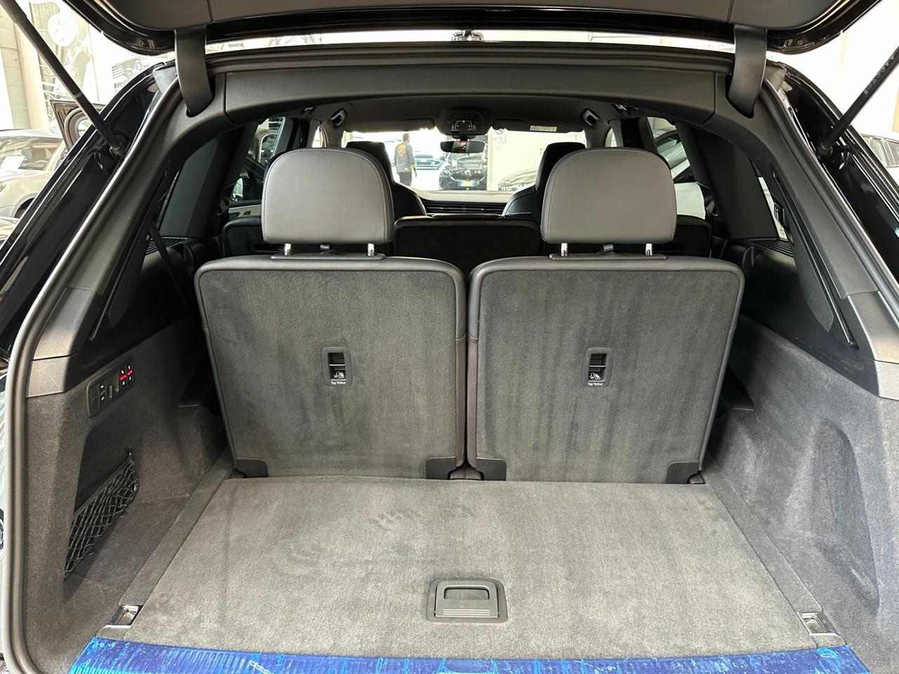 Audi Q7 55 3.0 tfsi mhev Sport S line quattro 7p.ti - IVA