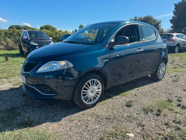 Lancia Ypsilon 1.2 5 porte GPL del 16 SOLO 129.000 KM