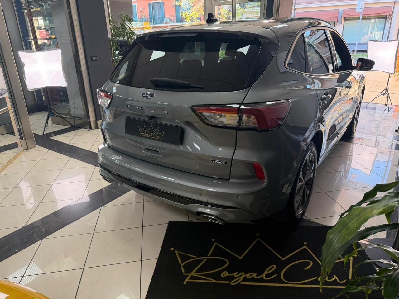 Ford Kuga 2.5 Plug In Hybrid 225 CV CVT 2WD ST-Line