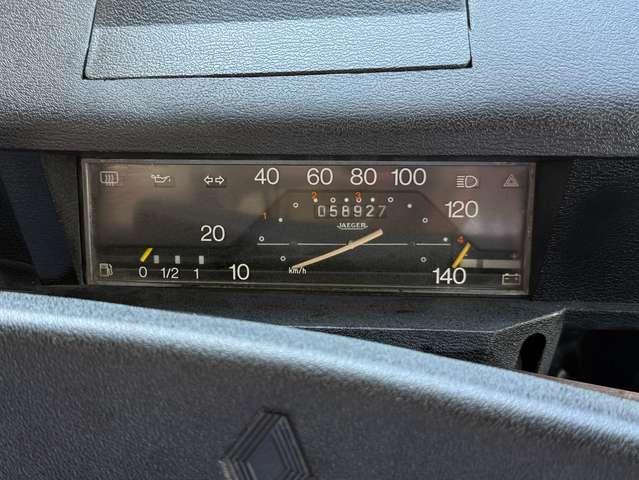 Renault R 4 L 5p