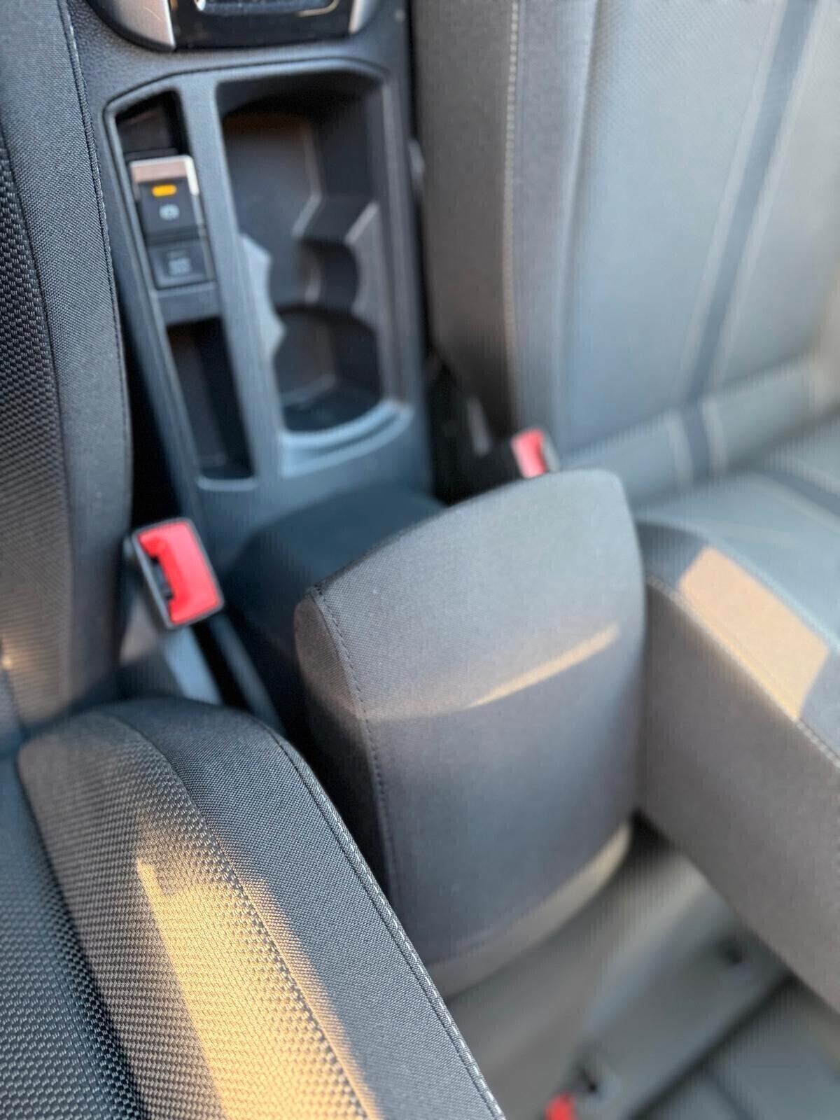 Volkswagen T-Roc 2.0 TDI 116cv 2023 UNICA