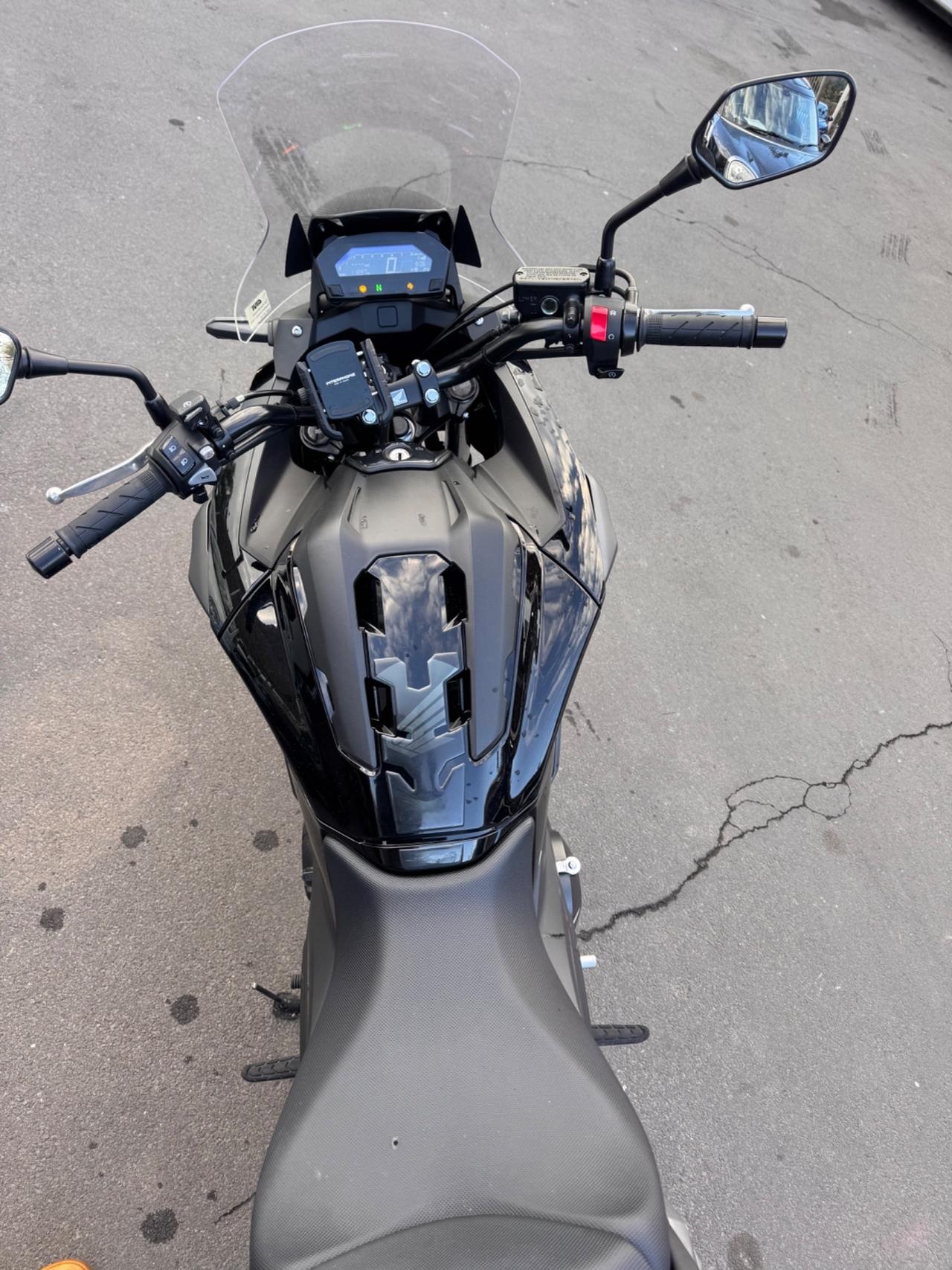 Honda NC 750 Triple black