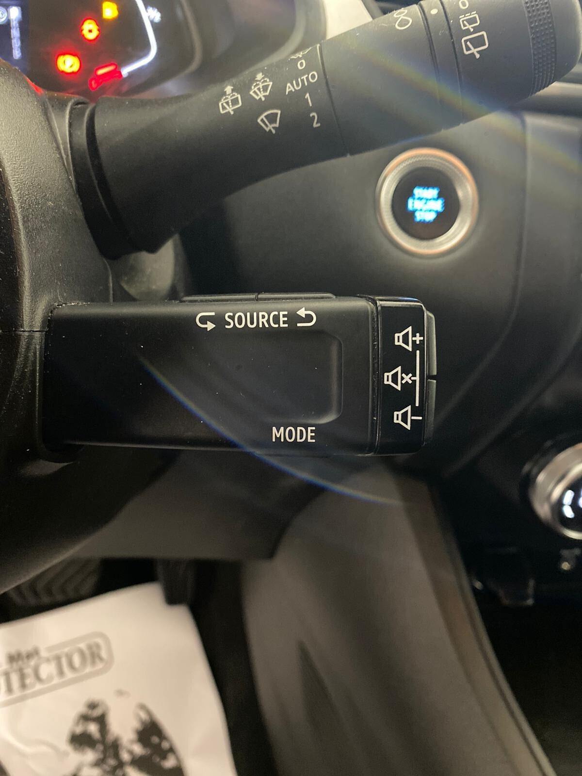 Renault Captur Full Hybrid E-Tech 145 CV Rive Gauche