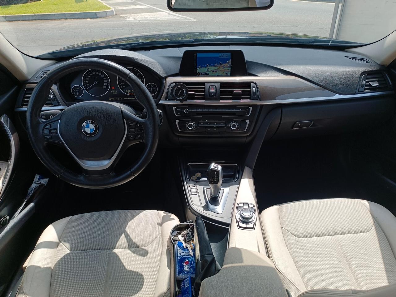 Bmw 318d Luxury