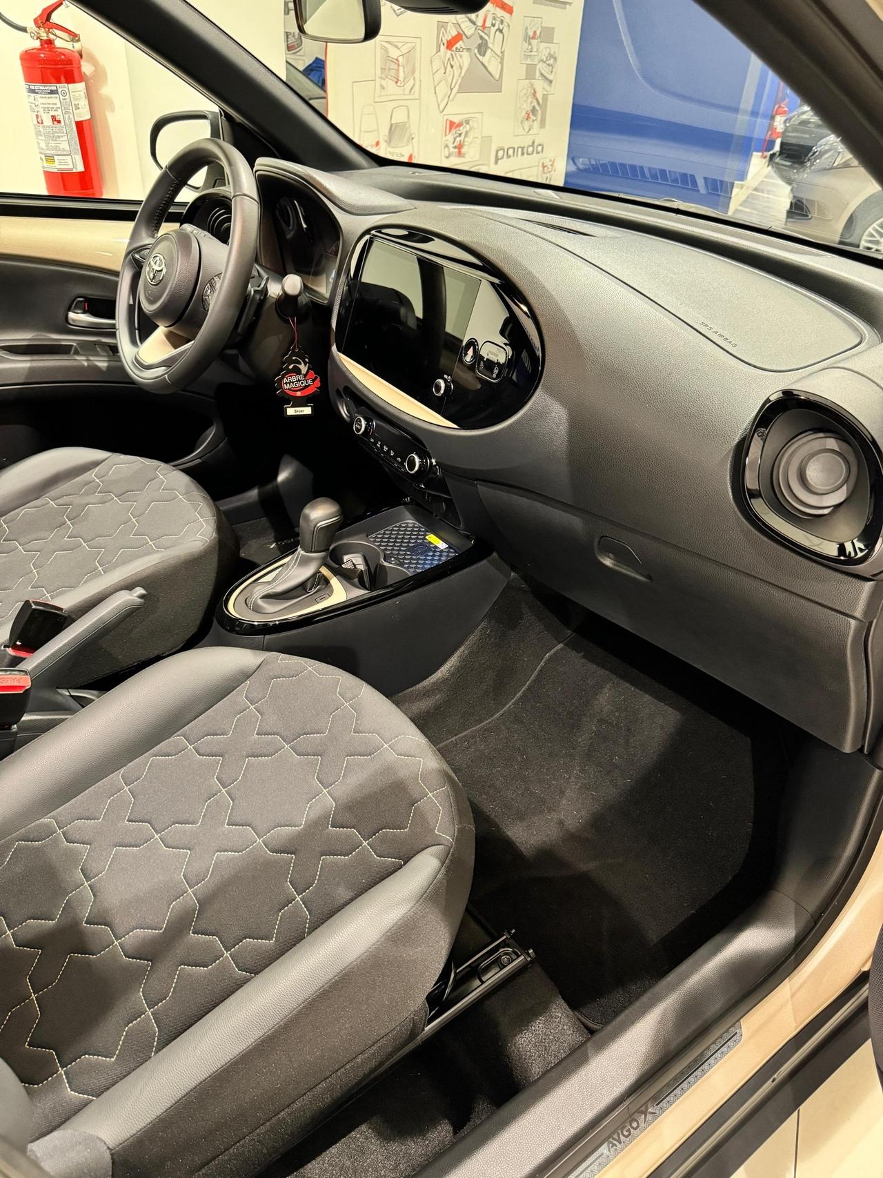 Toyota Aygo X 1.0 Lounge Air 72cv s-cvt