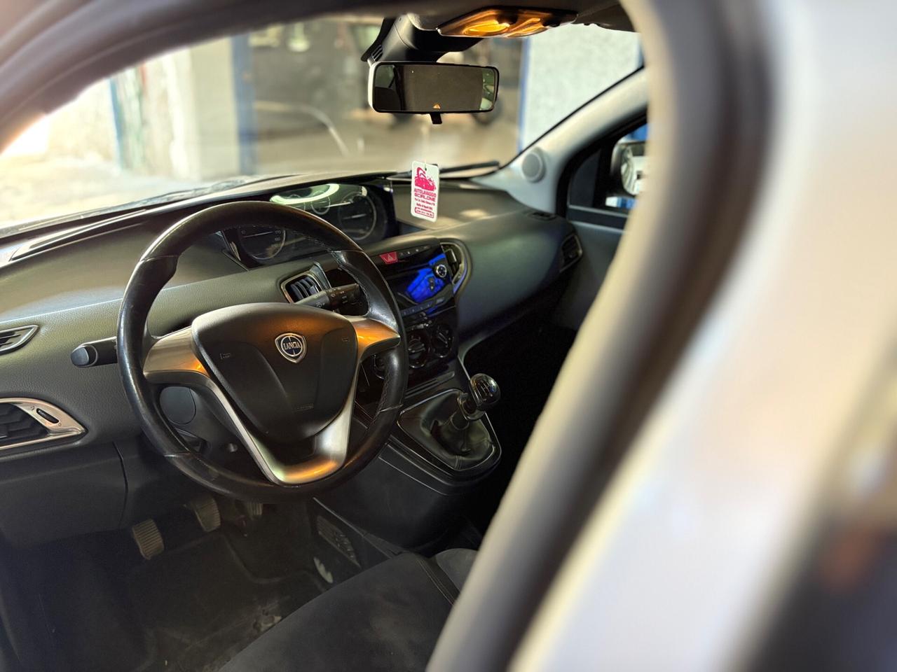 Lancia Ypsilon 1.2 GPL Ecochic 69cv