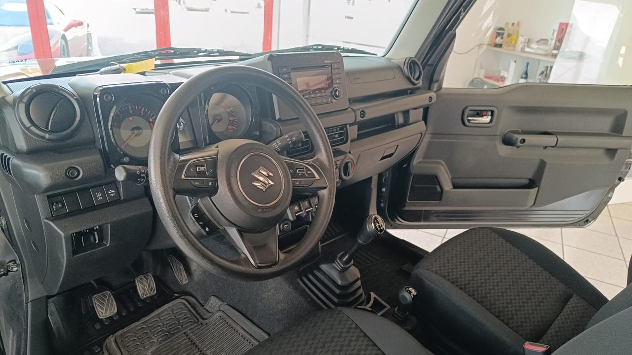 SUZUKI JIMNY 4X4 RIDOTTE 4 POSTI GANCIO TRAINO