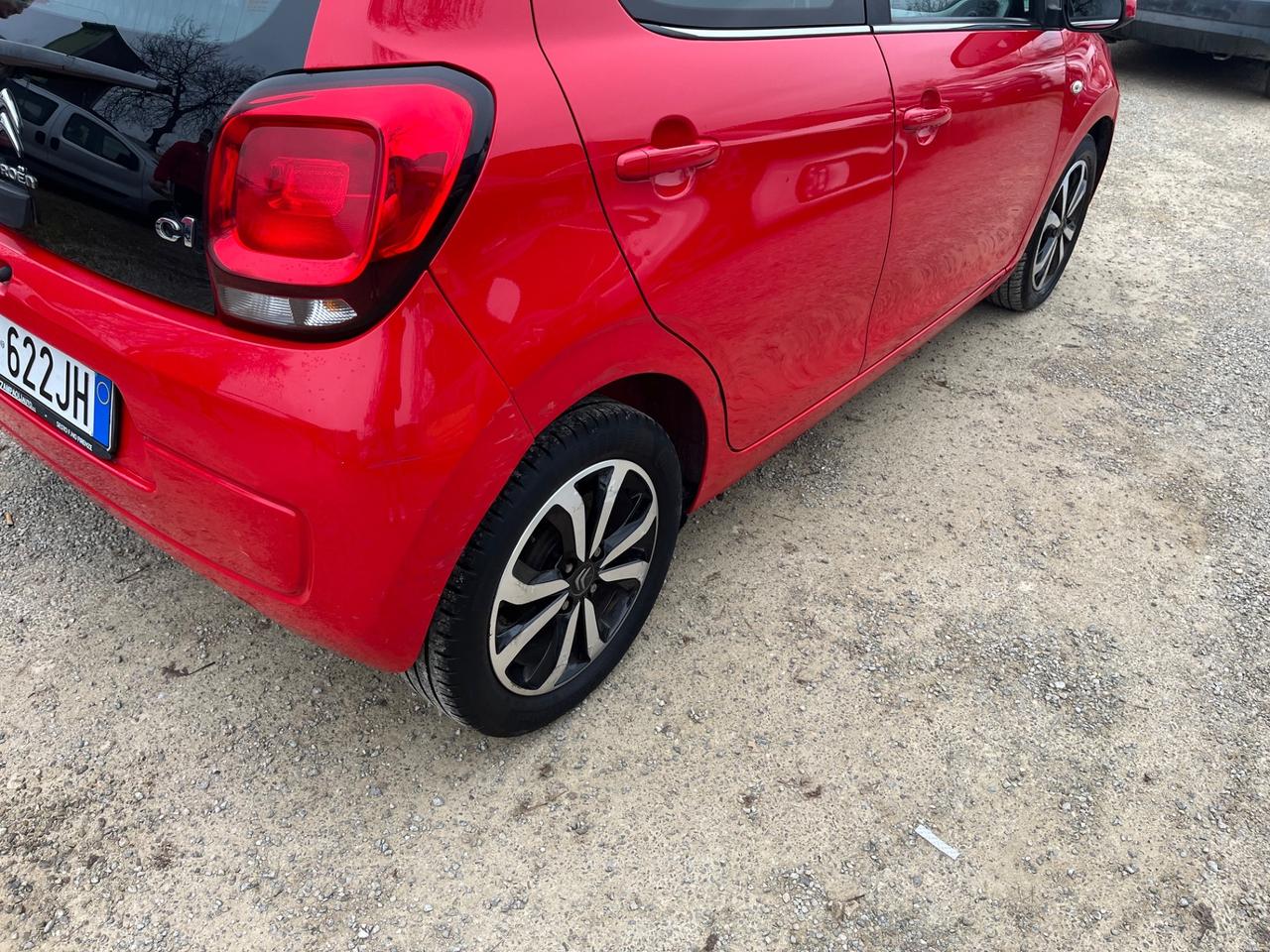 Citroen C1 2016 1.0 VTi 68 5 porte Shine