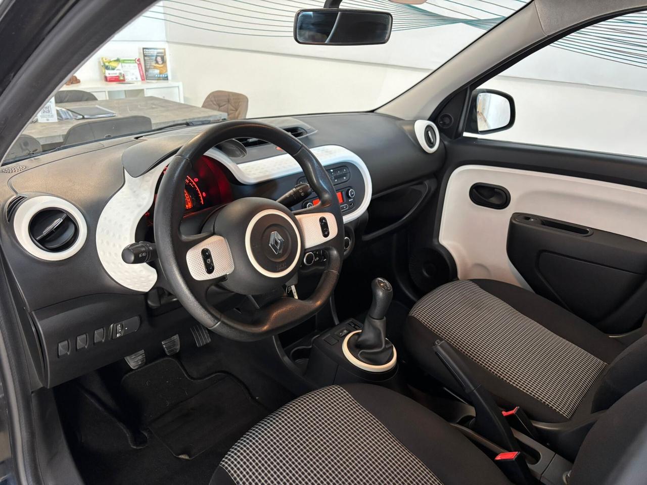 Renault Twingo 69 CV 5 porte - clima